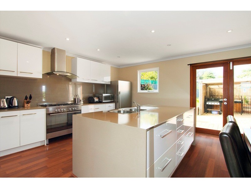 5 Judge Rise, Endeavour Hills VIC 3802