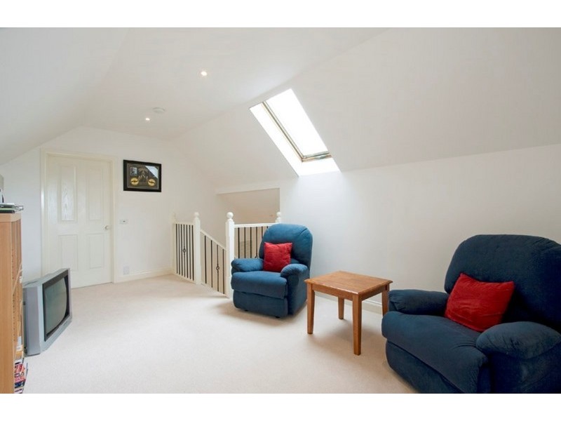 4 Loxford Court, Narre Warren South VIC 3805