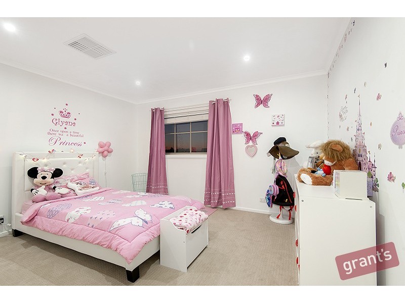 35 Jacksons Road, Narre Warren VIC 3805
