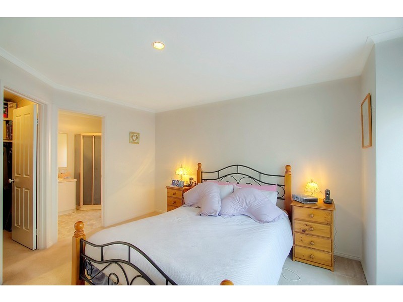 4 Clarinda Drive, Narre Warren VIC 3805