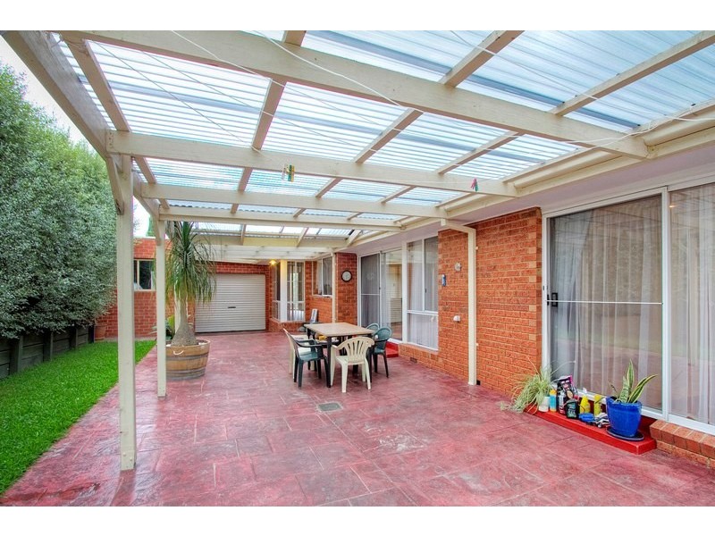 13 Marson Crescent, Hallam VIC 3803