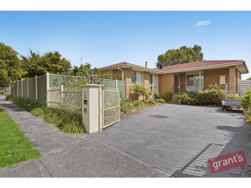 1 Landhill Court, Hallam VIC 3803