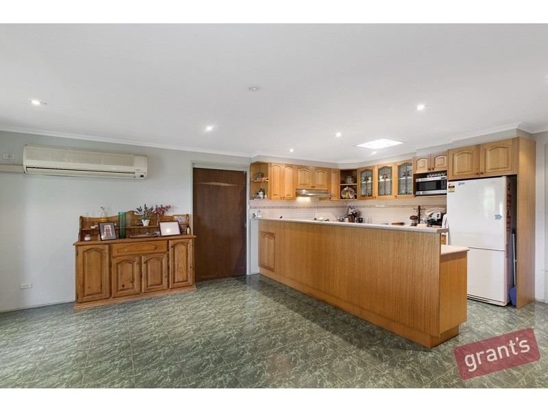 1 Landhill Court, Hallam VIC 3803