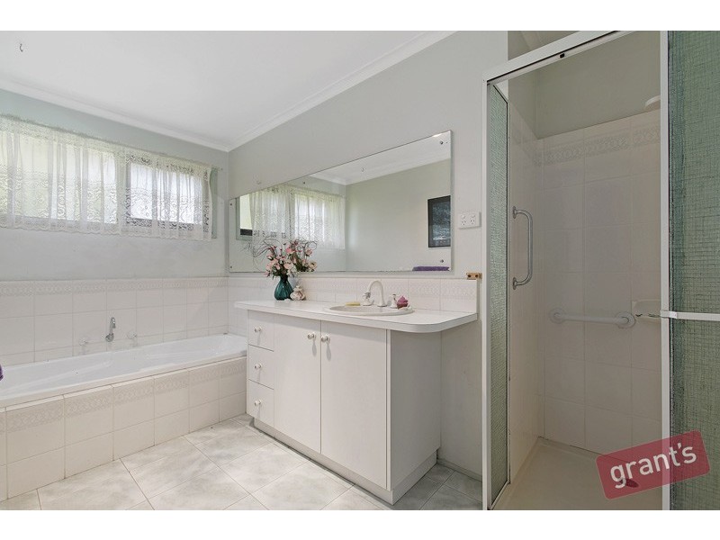 1 Landhill Court, Hallam VIC 3803