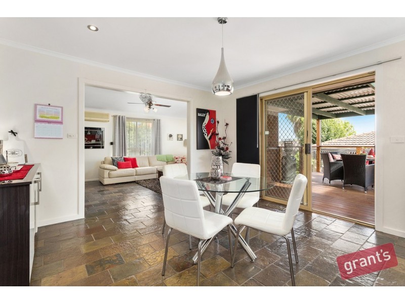 2 Acre Court, Narre Warren VIC 3805