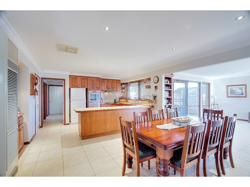 19 Denver Drive, Narre Warren VIC 3805