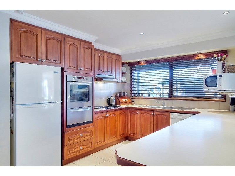 19 Denver Drive, Narre Warren VIC 3805