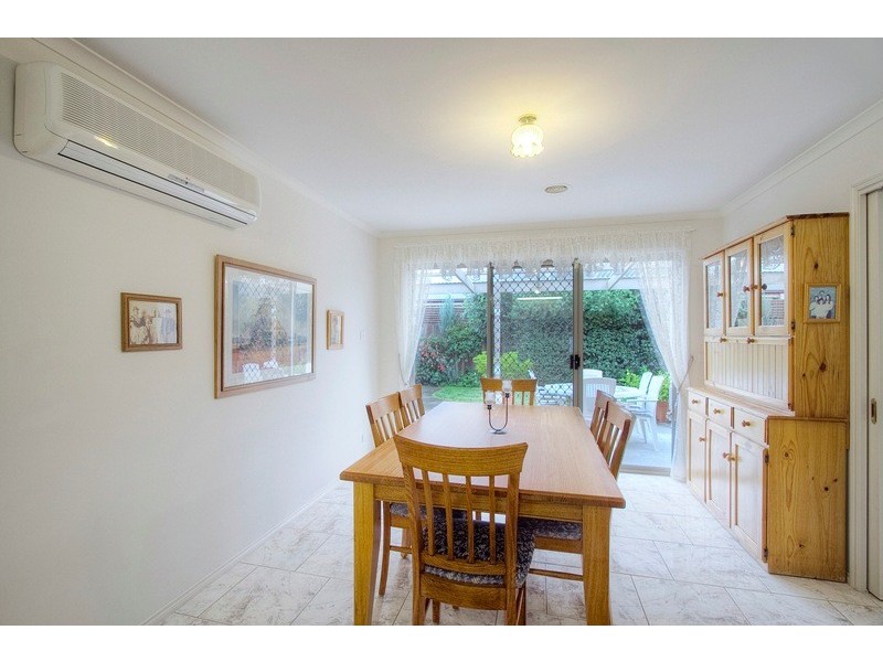 12 Charing Cross Place, Narre Warren VIC 3805