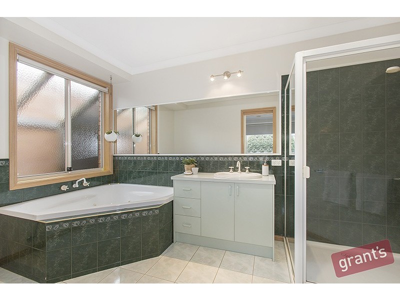 5 Garrett Court, Narre Warren VIC 3805