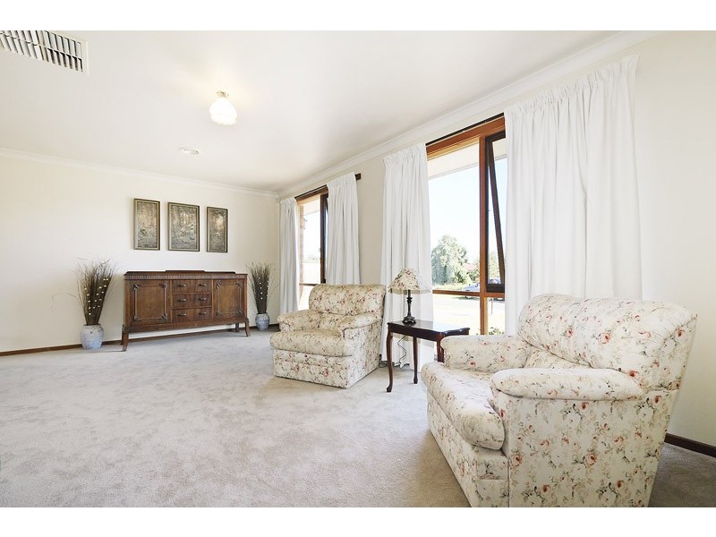 13 Stafford Place, Narre Warren VIC 3805