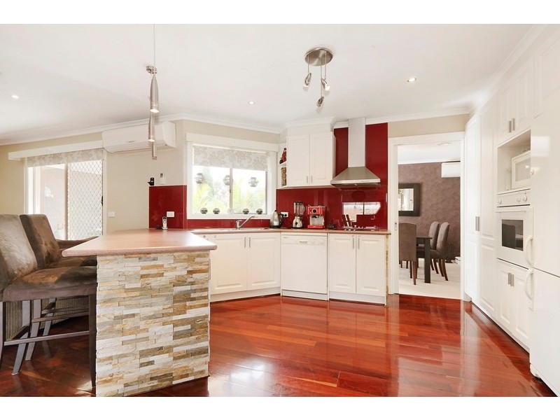 25 Warrenwood Place, Narre Warren VIC 3805