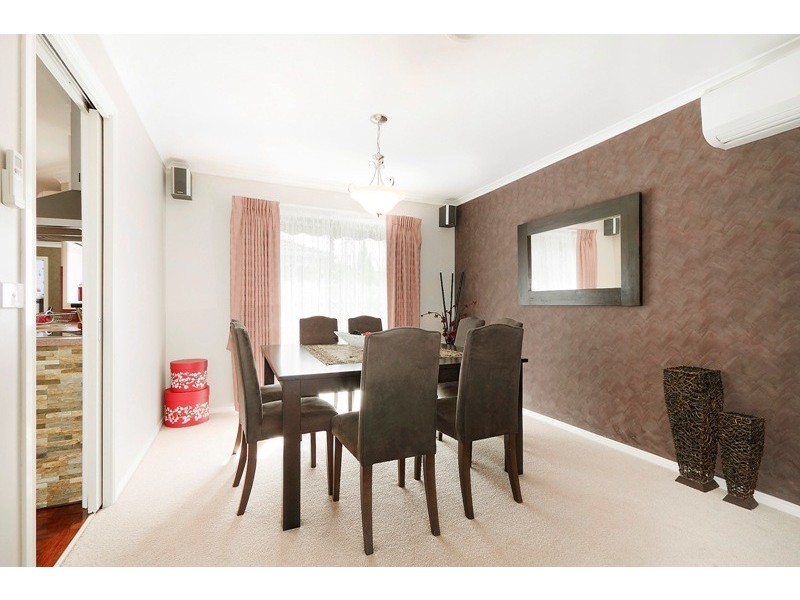 25 Warrenwood Place, Narre Warren VIC 3805