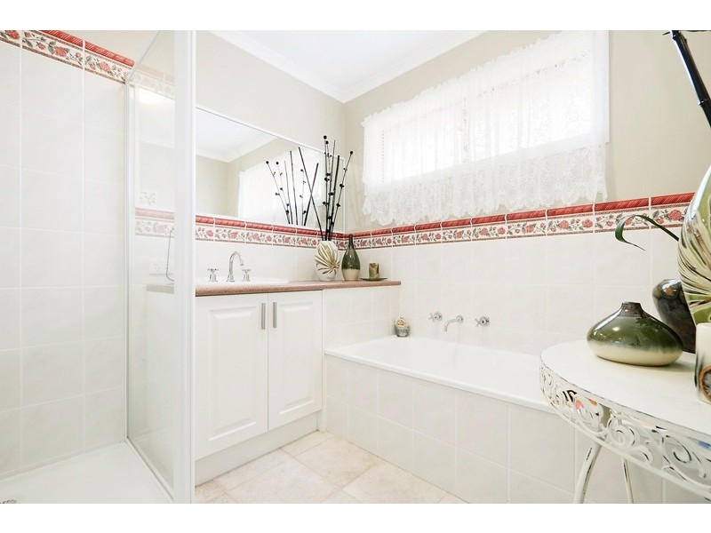 25 Warrenwood Place, Narre Warren VIC 3805