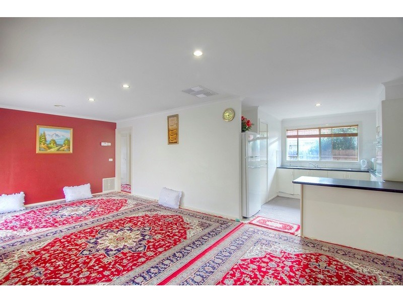 29 England Walk, Narre Warren South VIC 3805