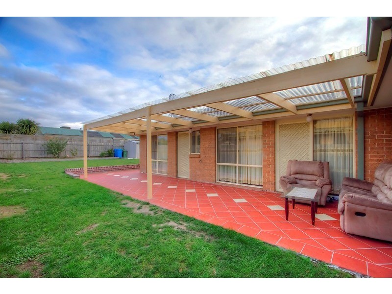 29 England Walk, Narre Warren South VIC 3805