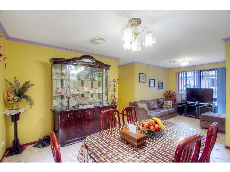 76 Lesley Drive, Hampton Park VIC 3976