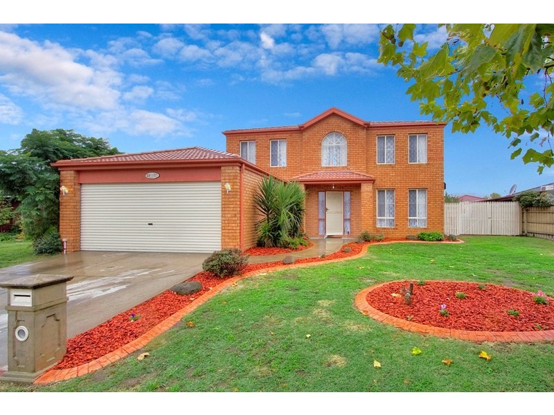 13 Cromford Crescent, Narre Warren South VIC 3805