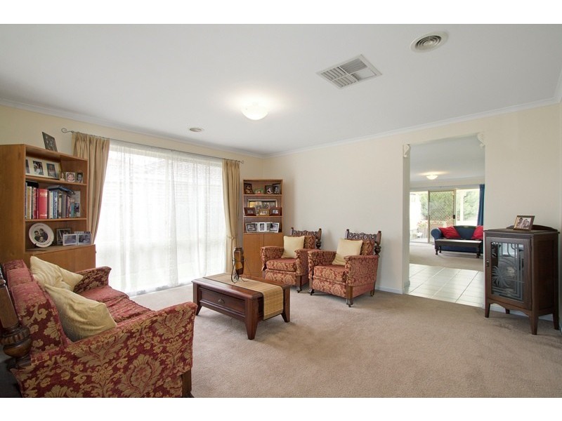 4 Sanctuary Rise, Narre Warren VIC 3805