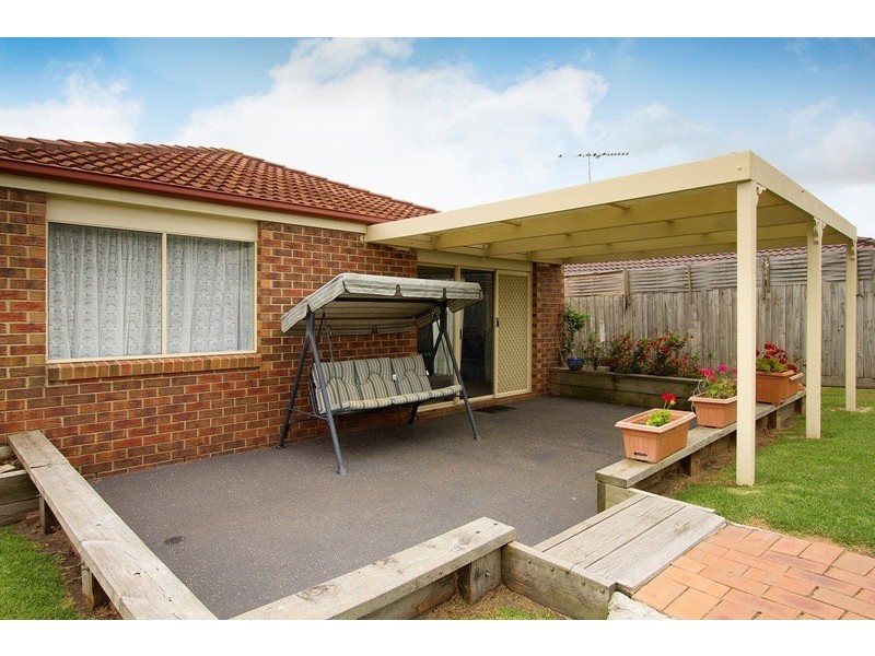 4 Sanctuary Rise, Narre Warren VIC 3805