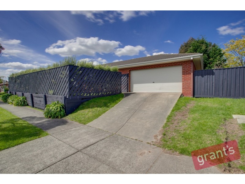 38 Emily Drive, Narre Warren VIC 3805
