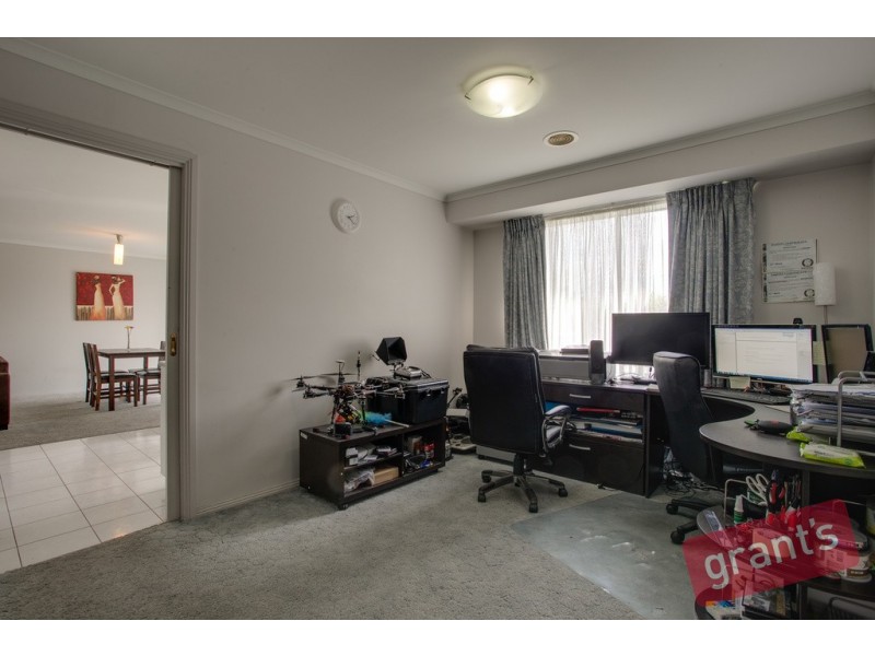 38 Emily Drive, Narre Warren VIC 3805