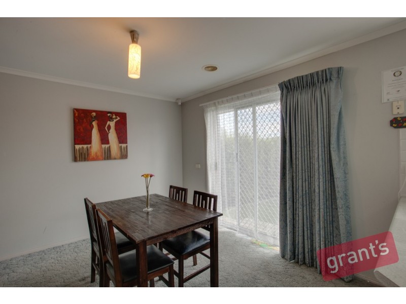 38 Emily Drive, Narre Warren VIC 3805