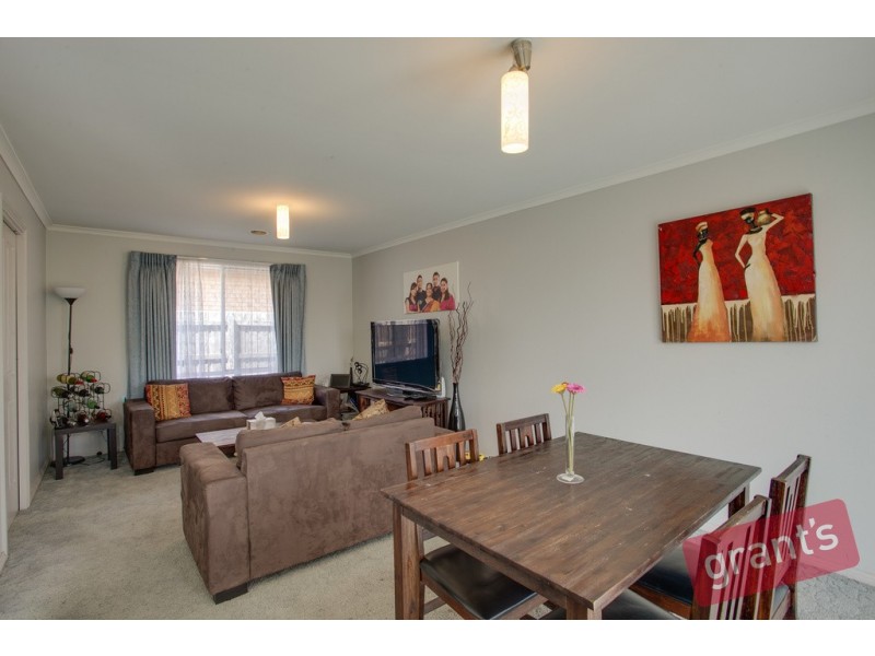 38 Emily Drive, Narre Warren VIC 3805