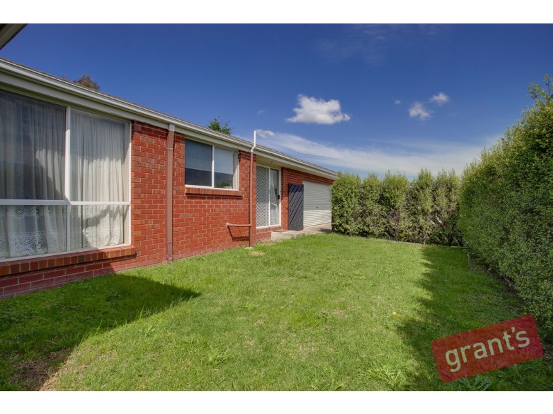 38 Emily Drive, Narre Warren VIC 3805