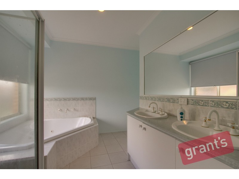 373 Ormond Road, Narre Warren South VIC 3805