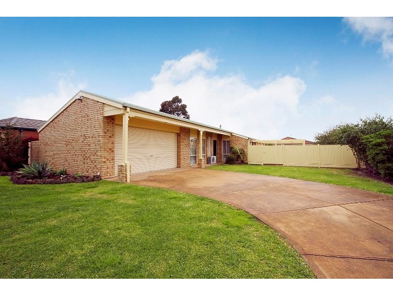 97 Saffron Drive, Narre Warren VIC 3805