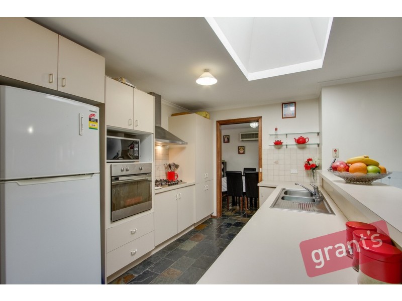 32 Kilberry Crescent, Hallam VIC 3803