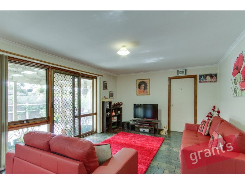 32 Kilberry Crescent, Hallam VIC 3803
