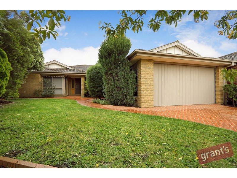 13 Don Juan Court, Narre Warren VIC 3805