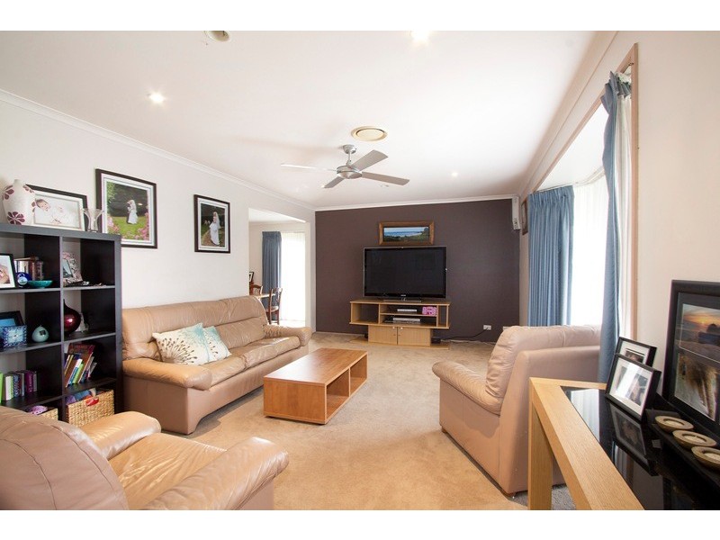 26 Jacksons Road, Narre Warren VIC 3805