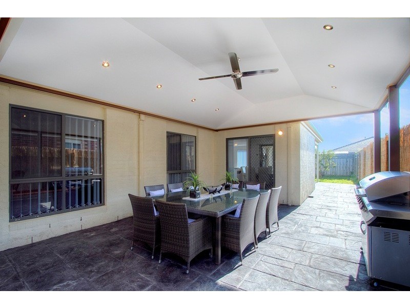 6 Norma Close, Narre Warren South VIC 3805