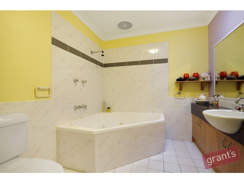 31 The Strand, Narre Warren South VIC 3805