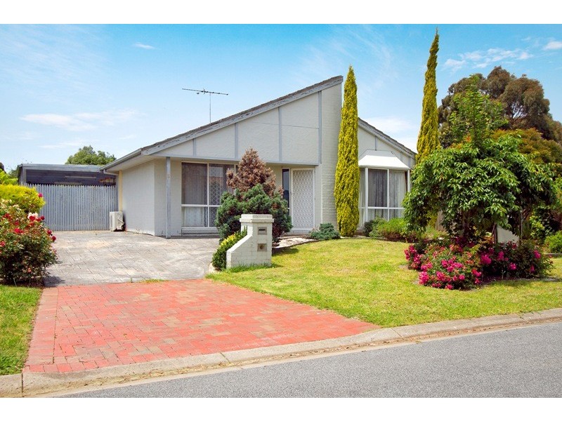 8 Kew Court, Narre Warren VIC 3805