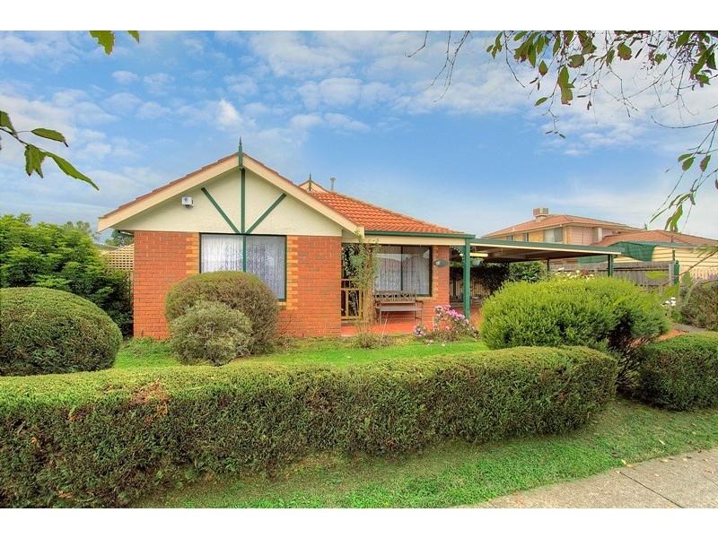 51 Bunbury Avenue, Narre Warren VIC 3805