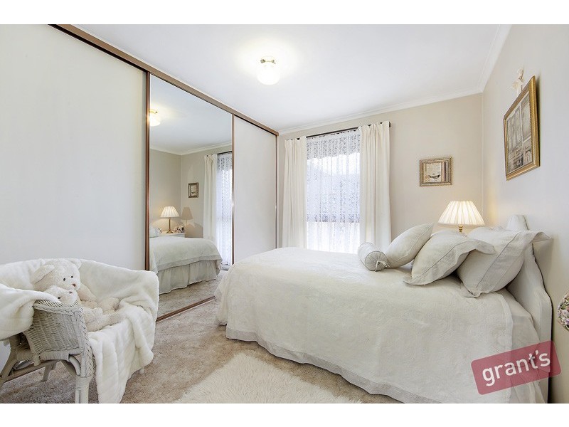 77 Prospect Hill Road, Narre Warren VIC 3805