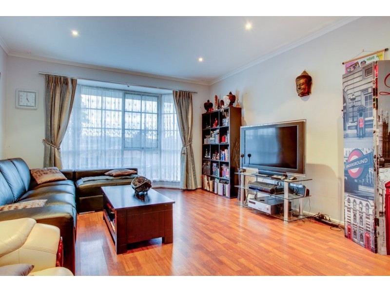 25 Blackwood Drive, Narre Warren VIC 3805