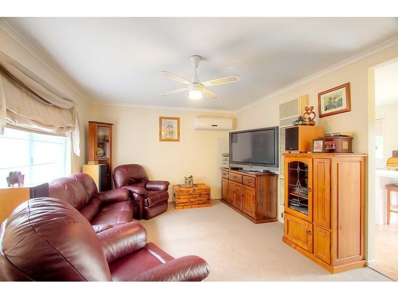 2/6 Blackwood Drive, Narre Warren VIC 3805