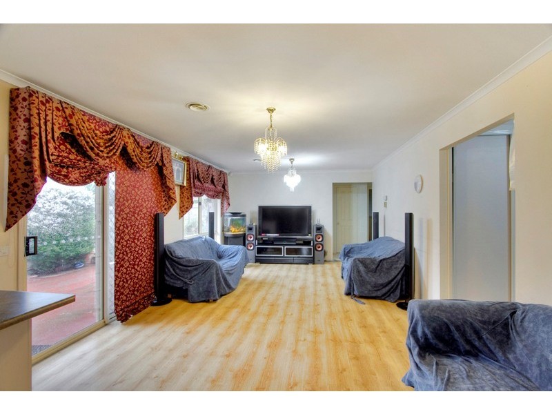 21 Harold Keys Drive, Narre Warren South VIC 3805