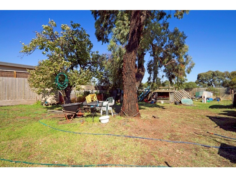 37 Kays Avenue, Hallam VIC 3803