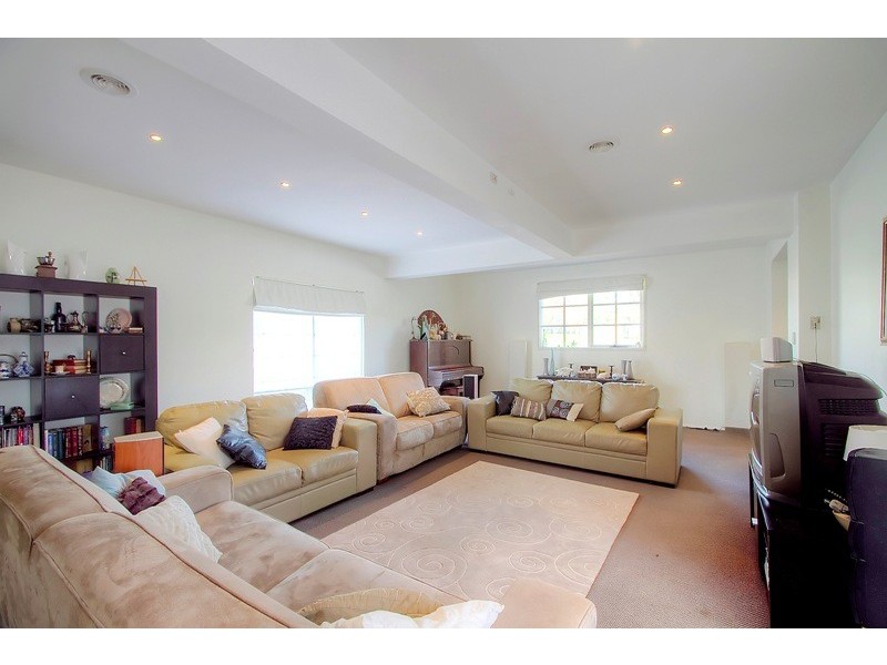 1 Briar Close, Narre Warren VIC 3805