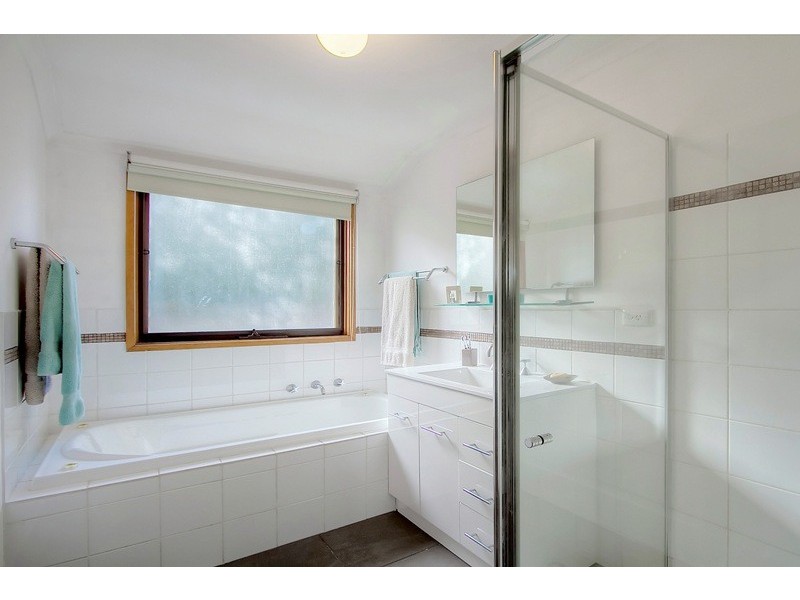 1 Briar Close, Narre Warren VIC 3805