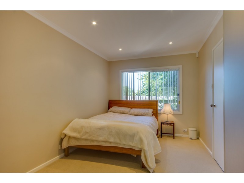 25 Carlisle Road, Hallam VIC 3803