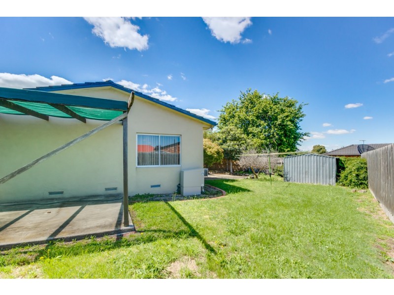 25 Carlisle Road, Hallam VIC 3803