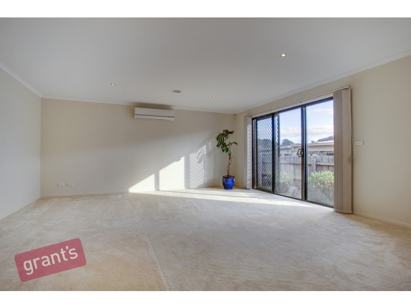 21 Grenfell Rise, Narre Warren South VIC 3805