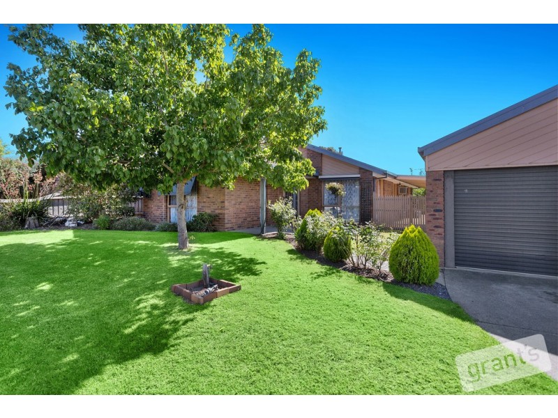 13 Hansen Court, Narre Warren VIC 3805