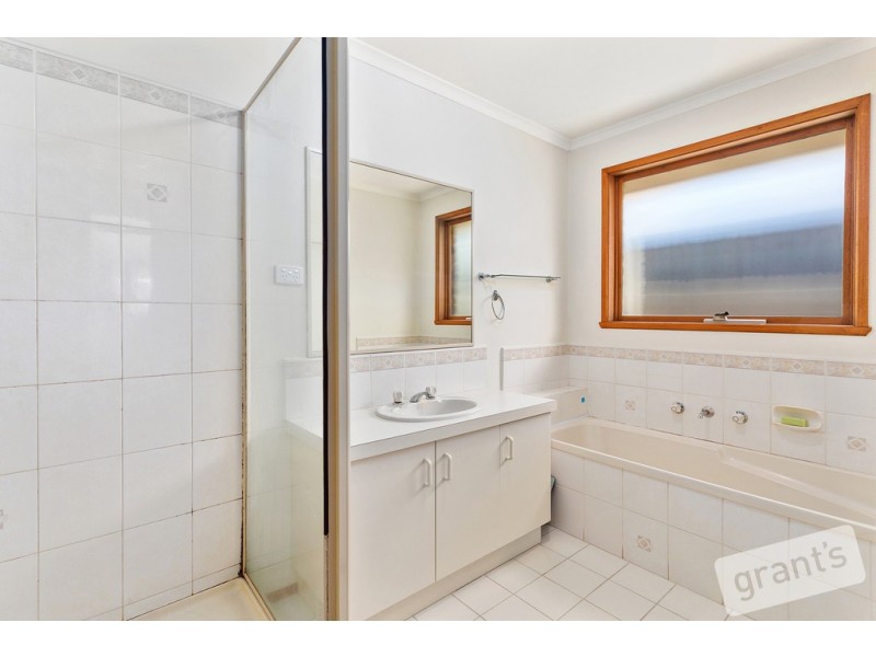 13 Hansen Court, Narre Warren VIC 3805